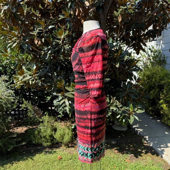 Kay Unger New York Tie-Dye Bodycon Dress - size M - Picture 3 of 4